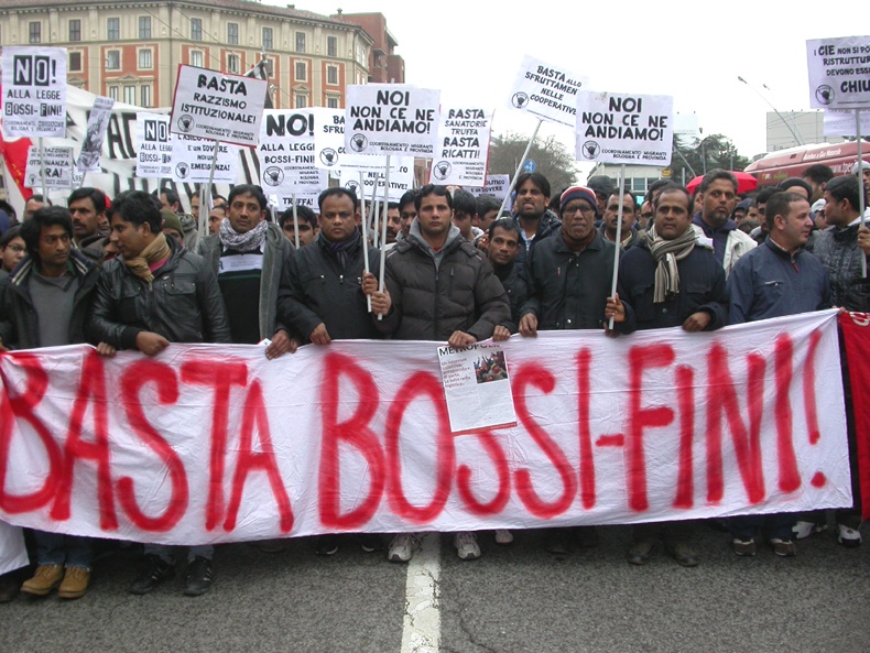 Manifestazione contro la Bossi-Fini