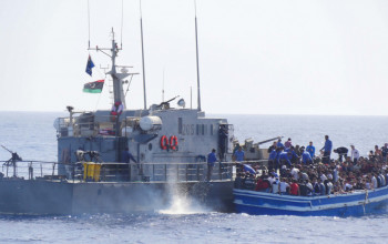 Votato il sostegno alla guardia costiera libica. 