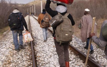 Cercavano di raggiungere la Francia, undici migranti travolti da un treno, due morti